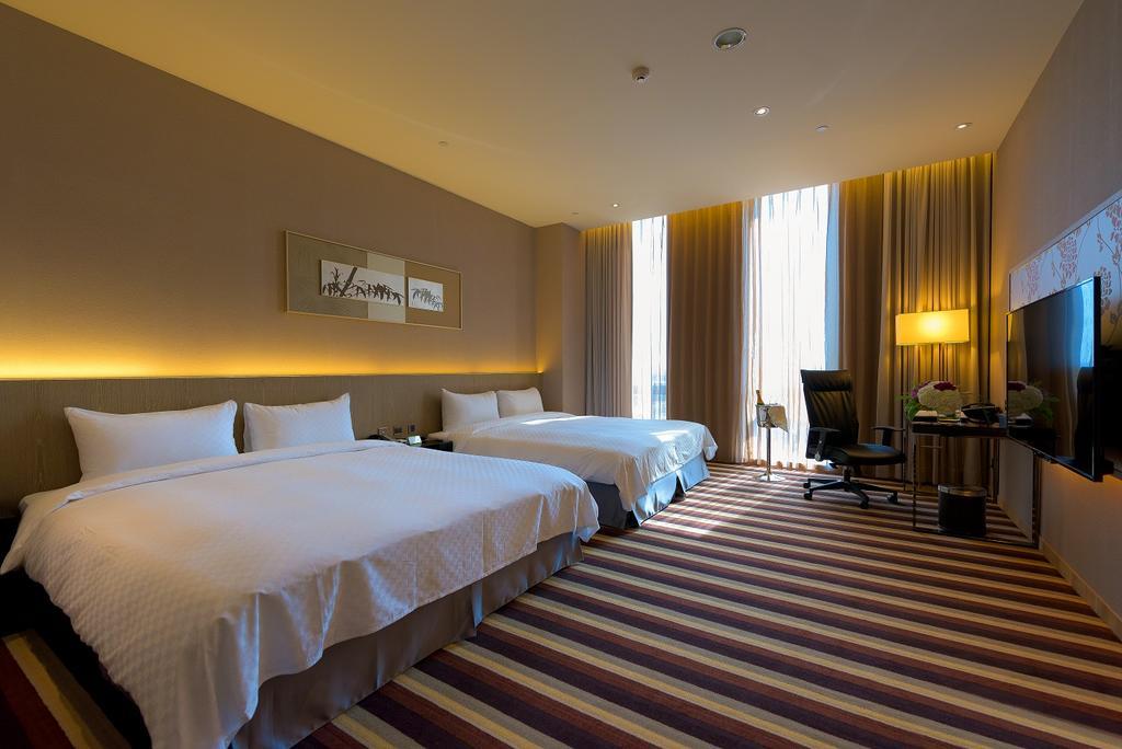 Grand Royal Hotel Toufen Kültér fotó